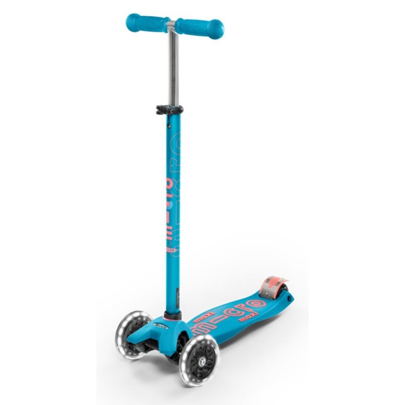 MICRO MAXI DELUXE DE TRES RUEDAS Y LUCES LED Color Aqua